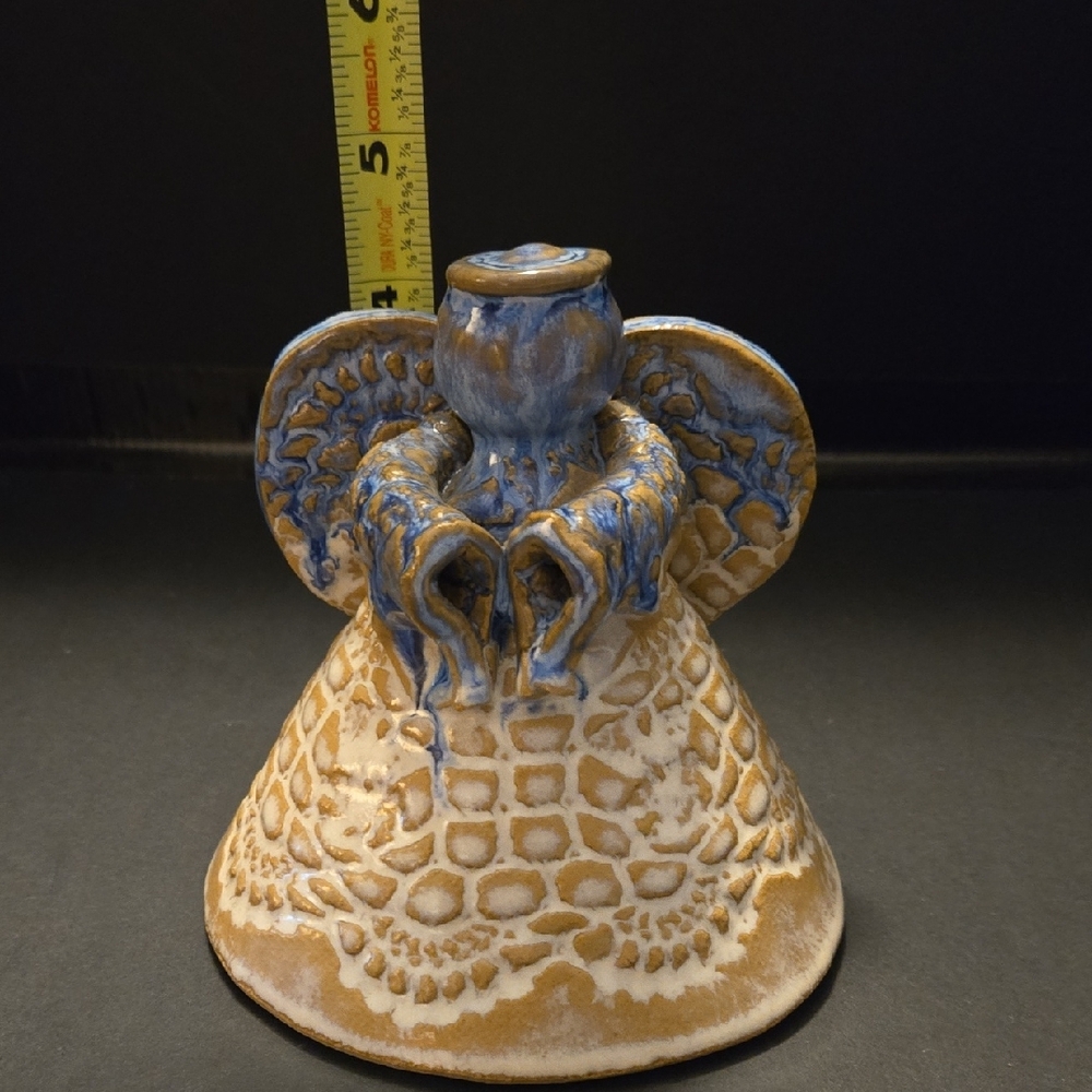 Beautiful Ceramic Angel, By T. Puterbaugh Gill. - Picture 10 of 11